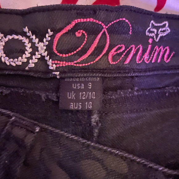 FOX Jean shorts maybe wore one time.. super cute.. just to short for me.. - Picture 2 of 3